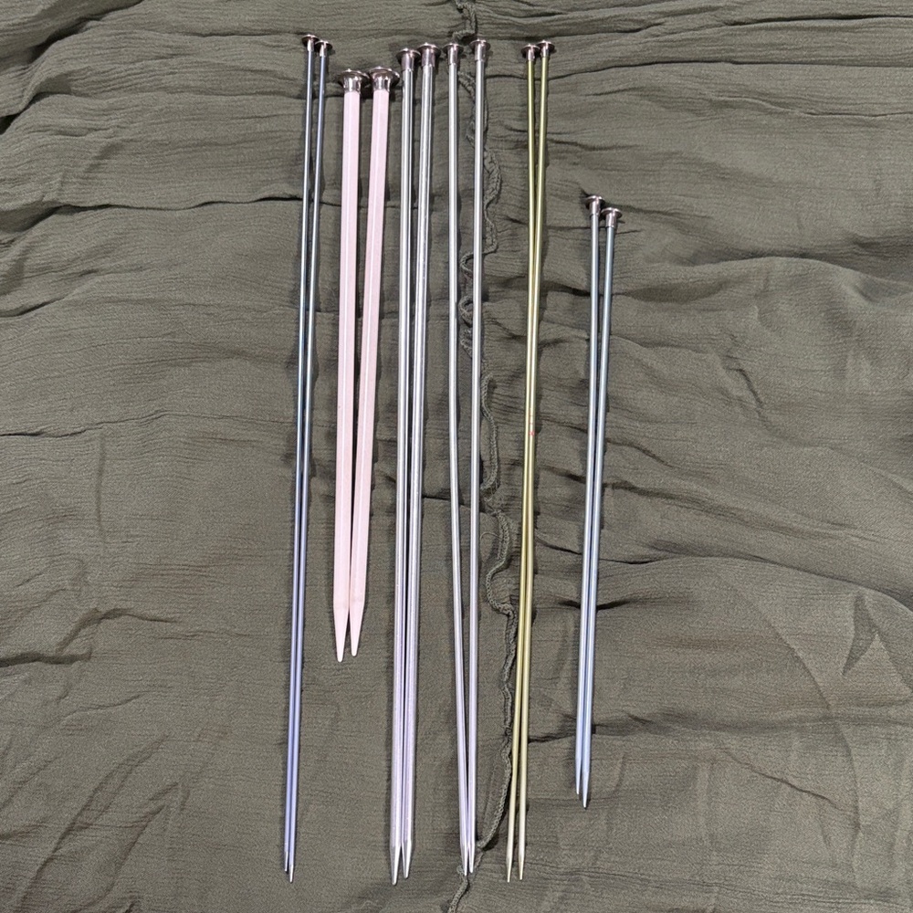 Colorful Knitting Needle Set
